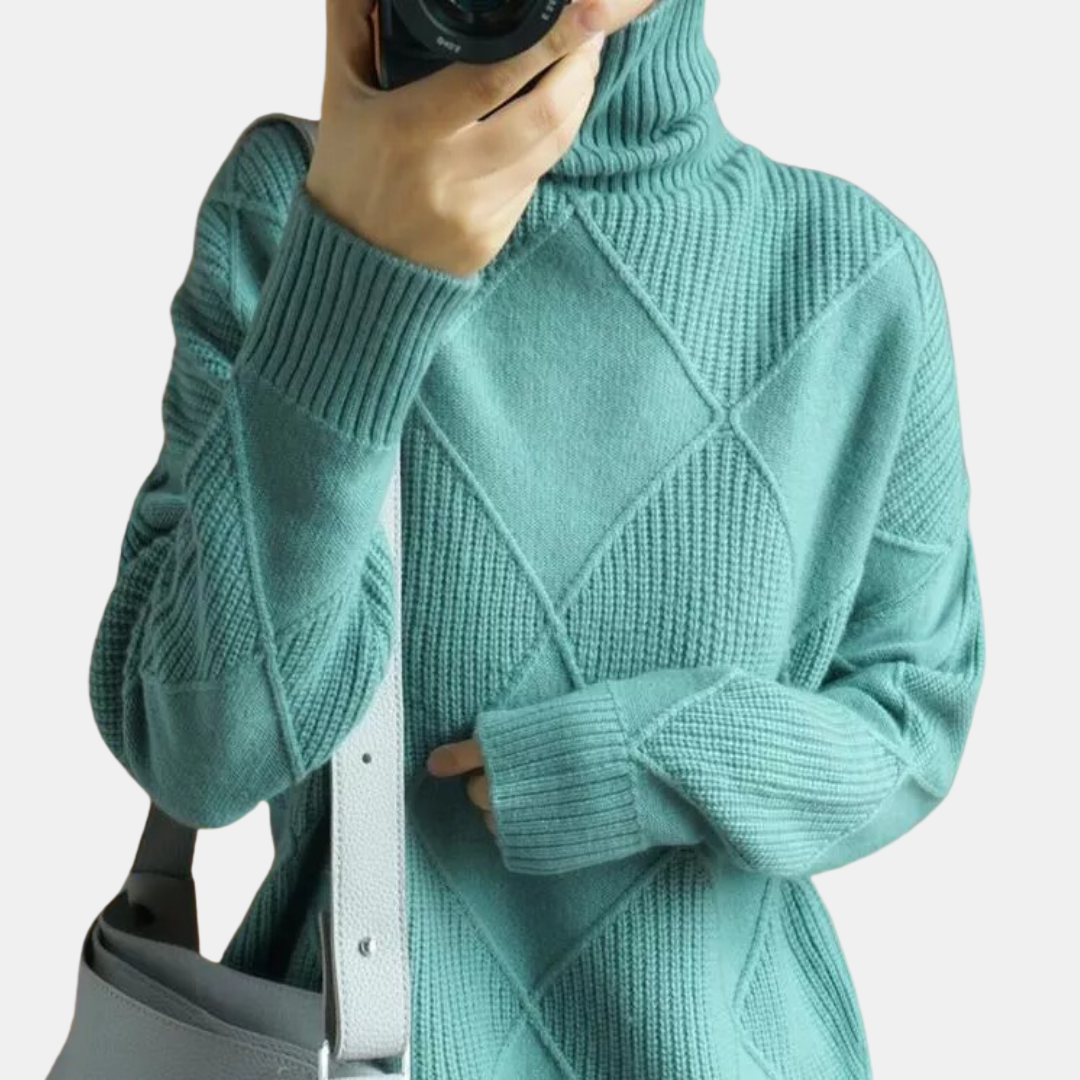 Naelis | Cozy Knit Sweater