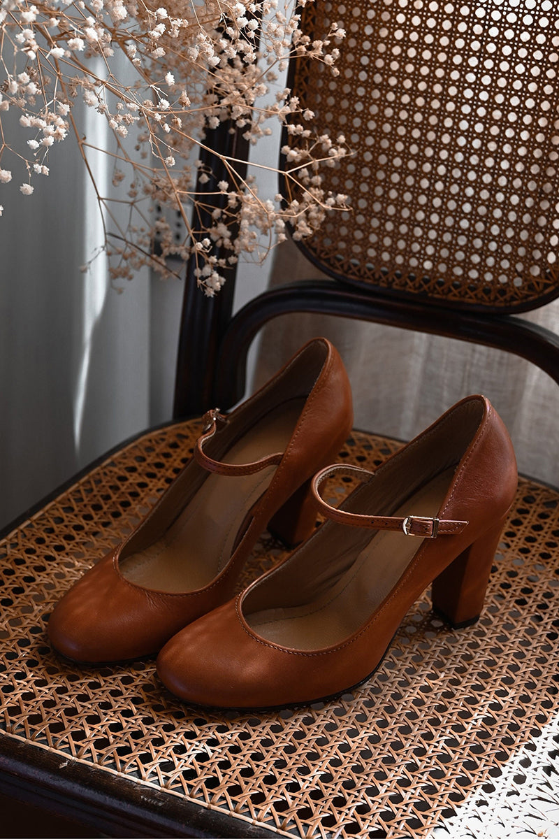 Bravina - Daily Orthopedic Sandals with Small Heel