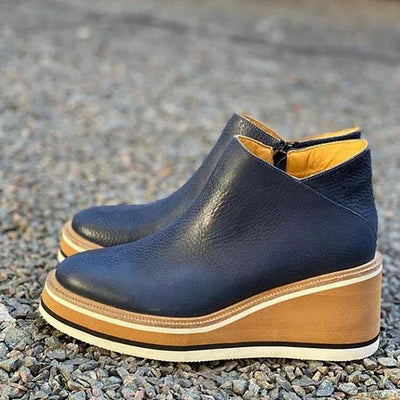 Quinn - Elegant Waterproof Boots