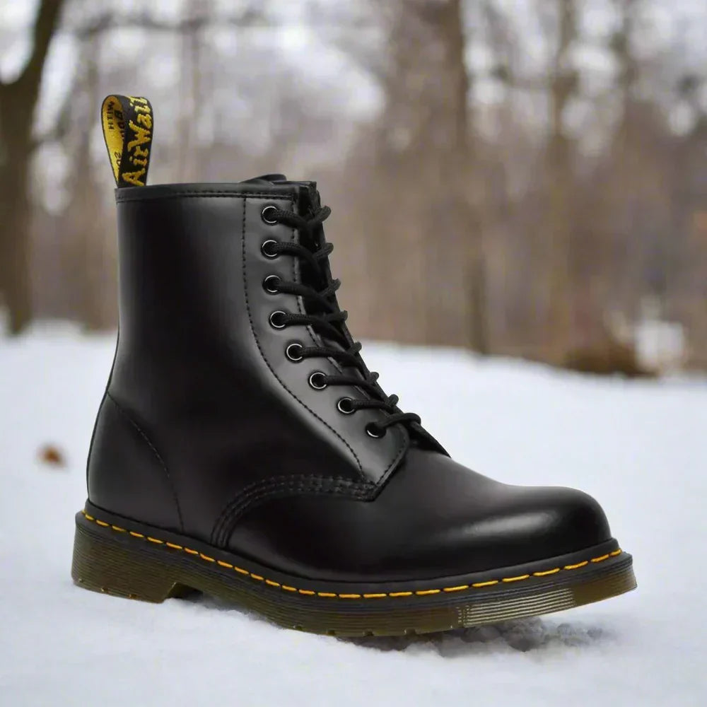 Dr. Martens – Elegant Lace Up Boots