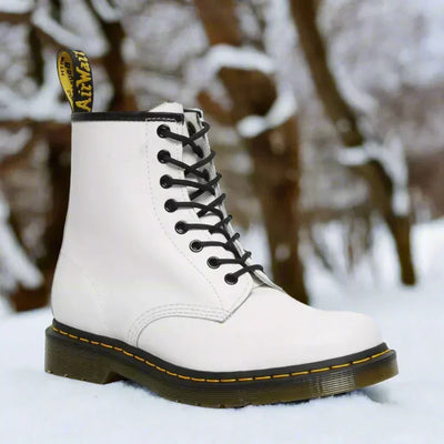 Dr. Martens – Elegant Lace Up Boots