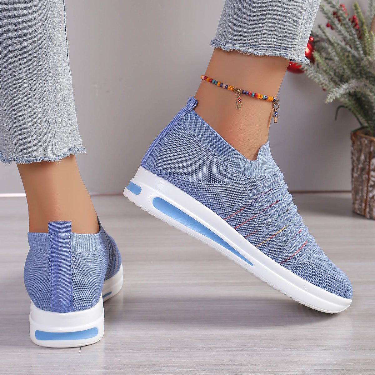 Olivia - COMFORTABLE SNEAKERS