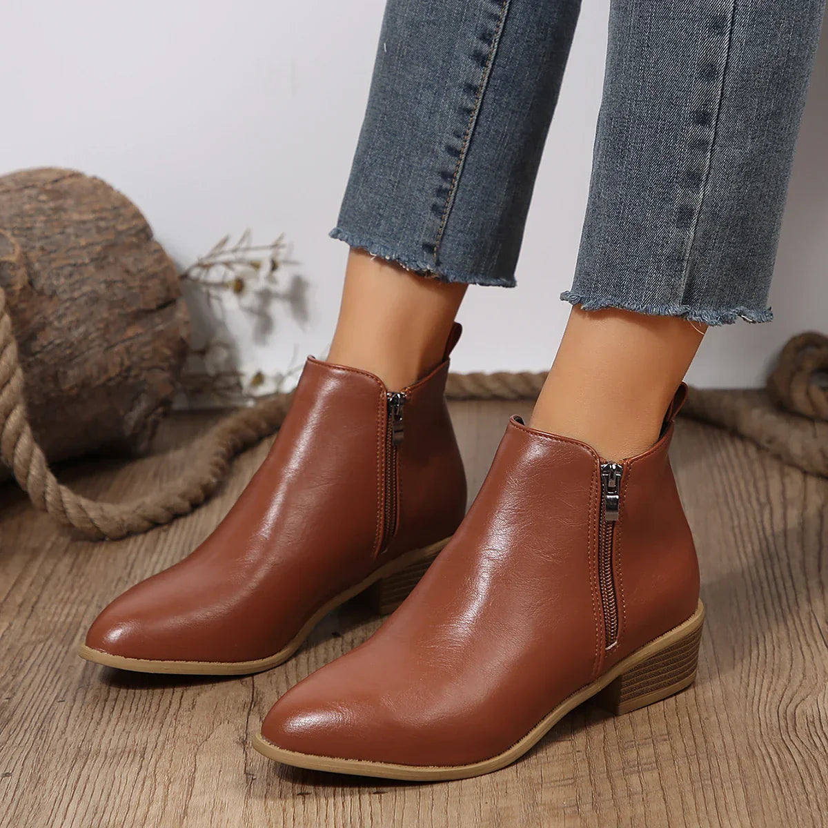 Mova - Women Orthopedic Zip-Up Boots