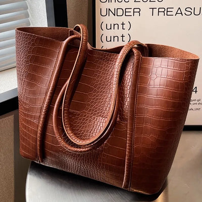 Betina -  Shoulder Bag