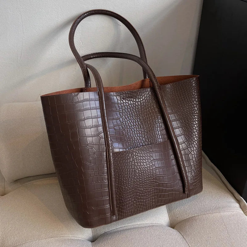 Betina -  Shoulder Bag