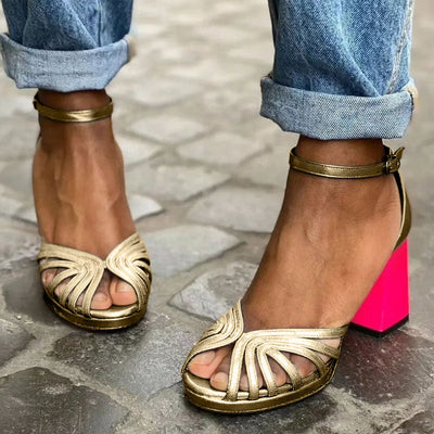 Milviana - Orthopedic classic sandals with ankle strap and open toes