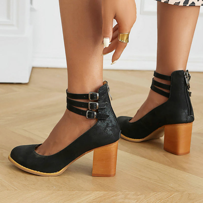 Casilda - Smooth orthopedic sandals with ankle strap and thick heel