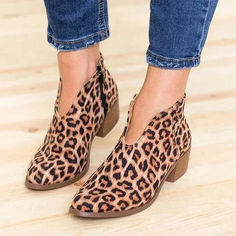 Indigo - Women's V-Shaped Chunky Heeled Boots