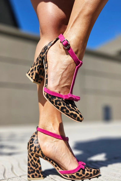 Leontina - Green leopard print orthopedic sandals with colorful accent