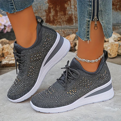 Cora - Ultra Comfortable Orthopedic Sneakers