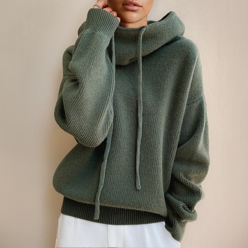 Camille - Elegant Sweater with High Neck