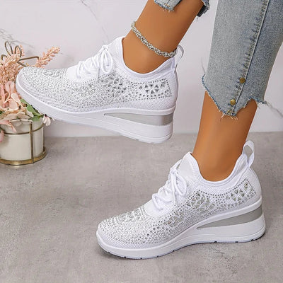 Cora - Ultra Comfortable Orthopedic Sneakers