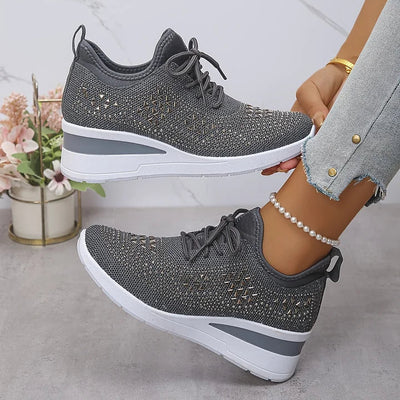Cora - Ultra Comfortable Orthopedic Sneakers