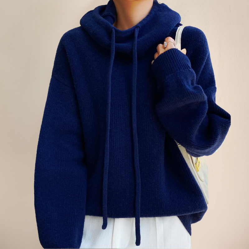 Camille - Elegant Sweater with High Neck